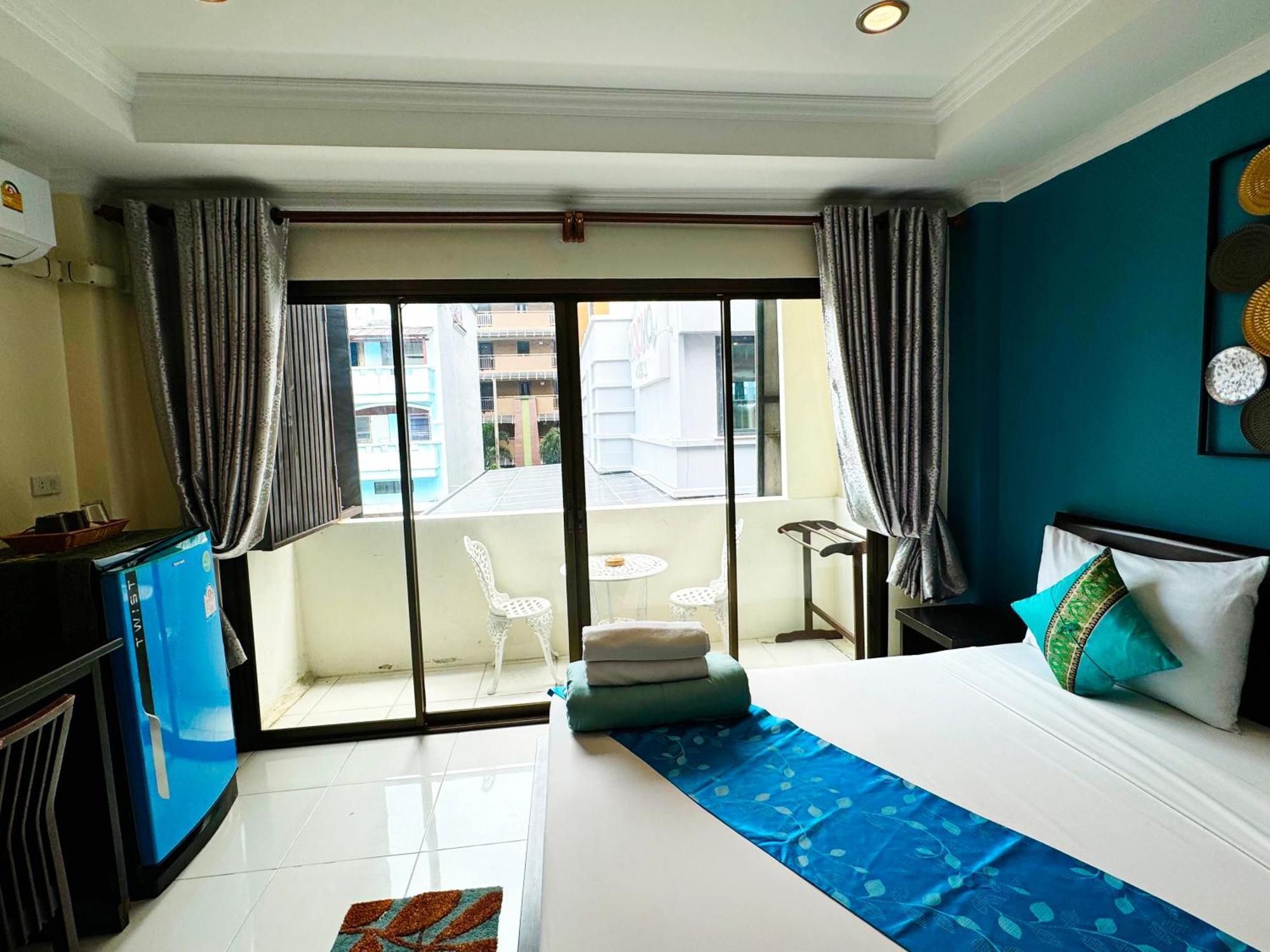 Sky Silk Decoration House Hotel Patong Ngoại thất bức ảnh